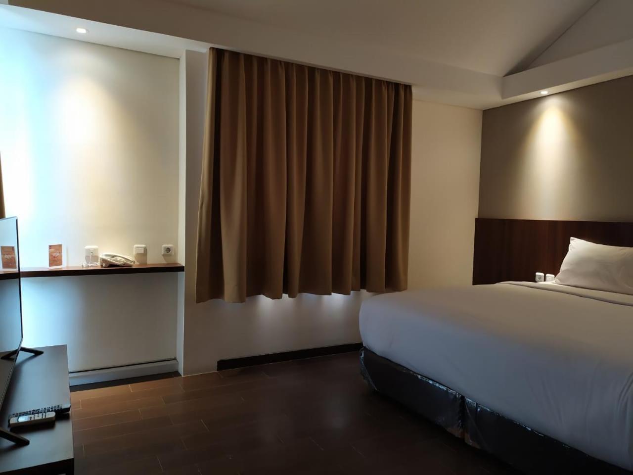 Bianco Costel Otel Bogor Dış mekan fotoğraf
